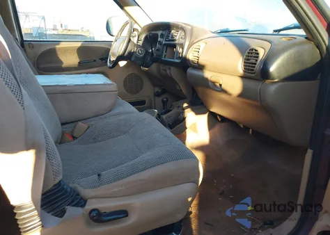 2001 Dodge Ram 2500 from USA, damaged, VIN 1B7KF23Z11J289804